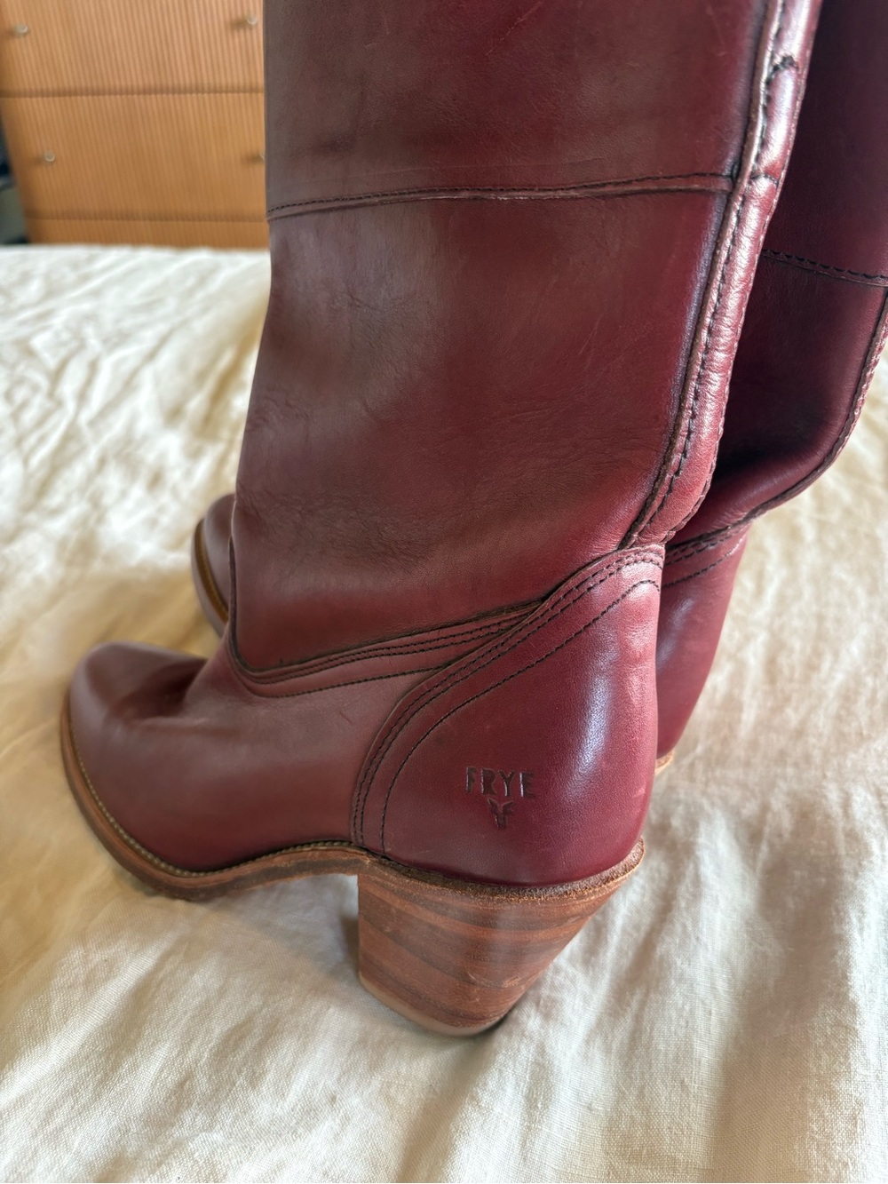 Frye Burgundy Leather Western Boots 7.5 Narrow - Picture 3 of 6